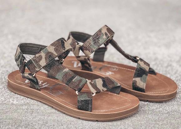 Very G Vana Sandal